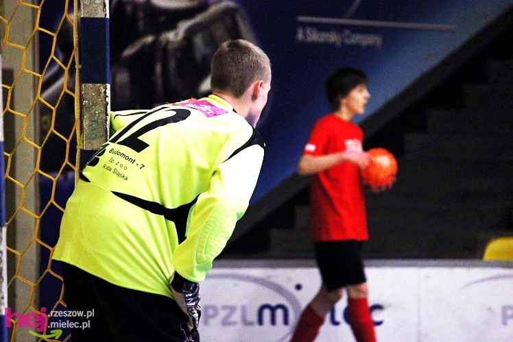 Mistrzostwa Polski U-16 w futsalu w Mielcu - DZIEŃ I