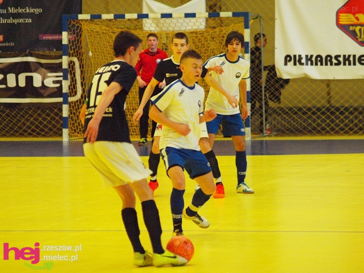 Mistrzostwa Polski U-16 w futsalu w Mielcu - DZIEŃ II