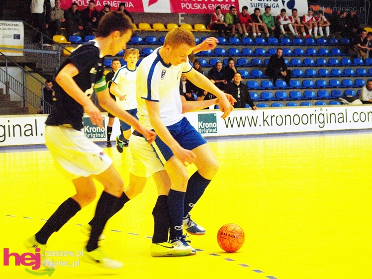 Mistrzostwa Polski U-16 w futsalu w Mielcu - DZIEŃ II