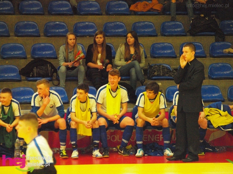 Mistrzostwa Polski U-16 w futsalu w Mielcu - DZIEŃ II