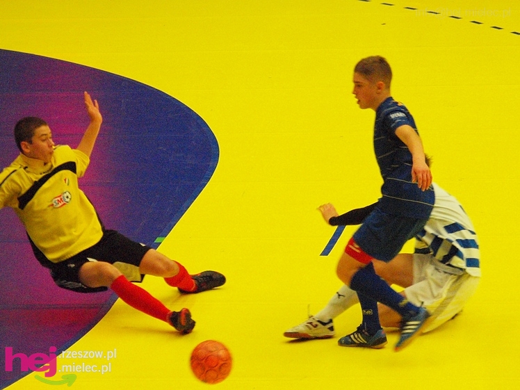 Mistrzostwa Polski U-16 w futsalu w Mielcu - DZIEŃ II