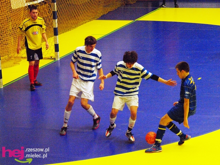 Mistrzostwa Polski U-16 w futsalu w Mielcu - DZIEŃ II