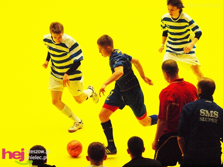 Mistrzostwa Polski U-16 w futsalu w Mielcu - DZIEŃ II