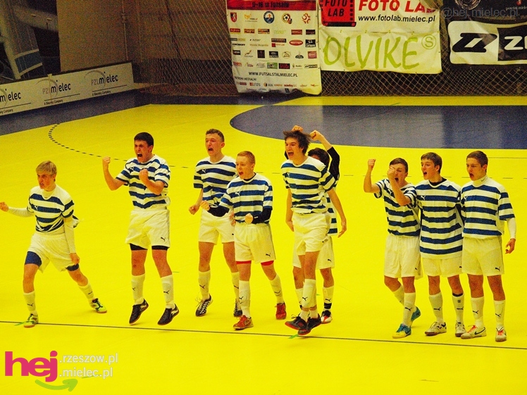 Mistrzostwa Polski U-16 w futsalu w Mielcu - DZIEŃ II