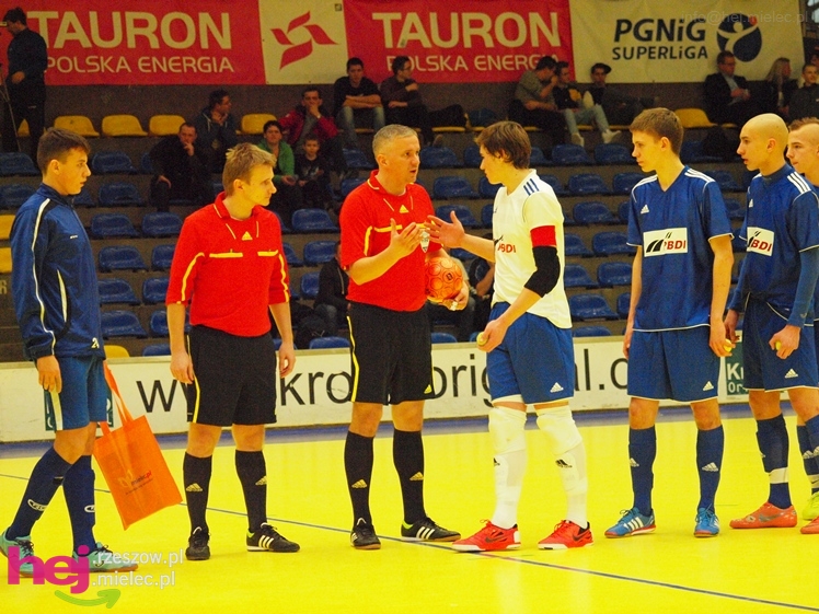 Mistrzostwa Polski U-16 w futsalu w Mielcu - DZIEŃ II