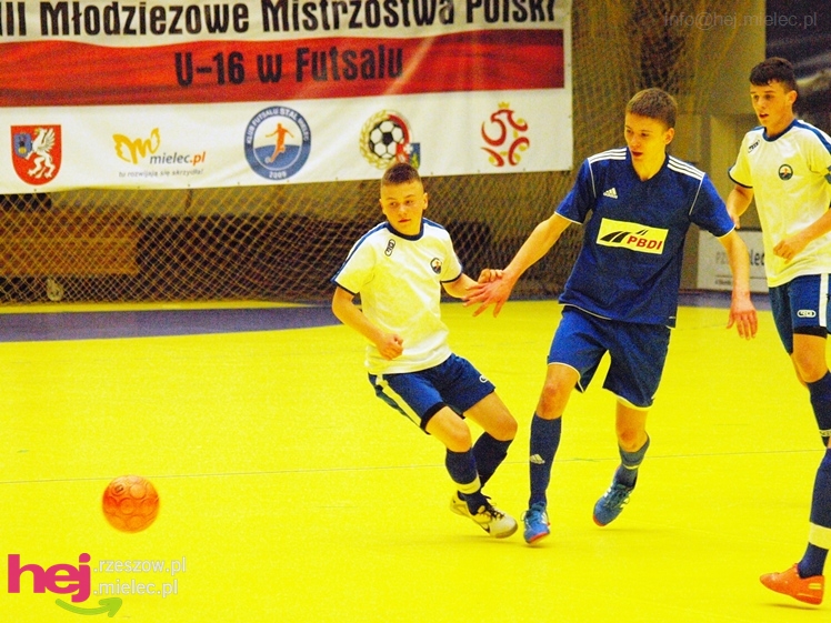 Mistrzostwa Polski U-16 w futsalu w Mielcu - DZIEŃ II