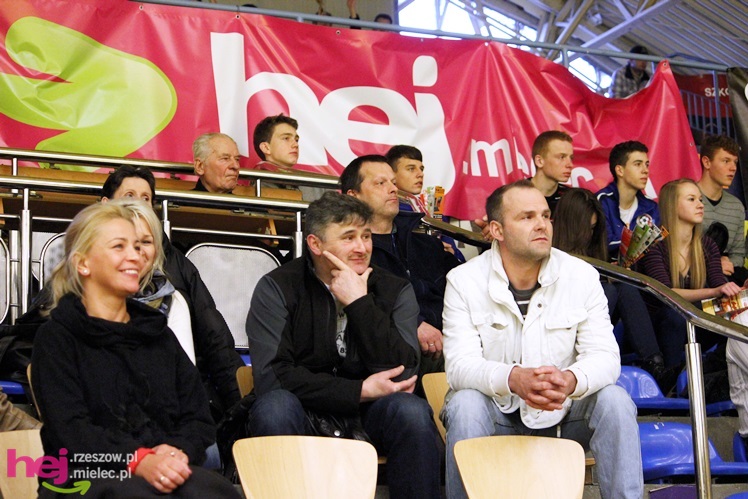 Mistrzostwa Polski U-16 w futsalu w Mielcu - DZIEŃ III