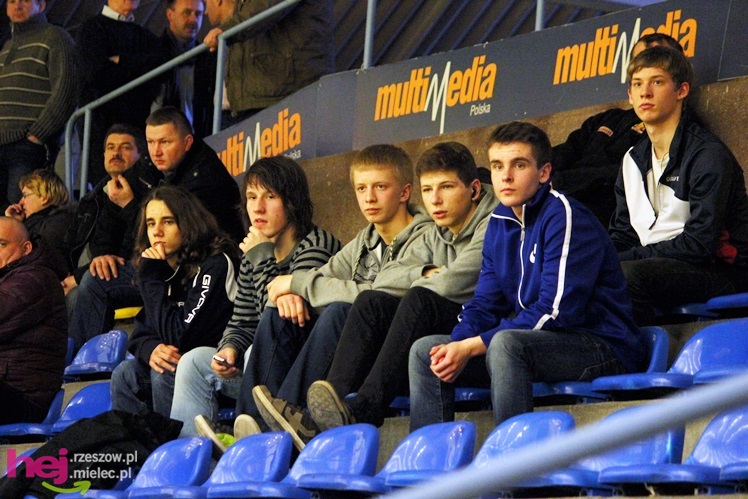 Mistrzostwa Polski U-16 w futsalu w Mielcu - DZIEŃ III