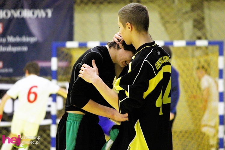Mistrzostwa Polski U-16 w futsalu w Mielcu - DZIEŃ III