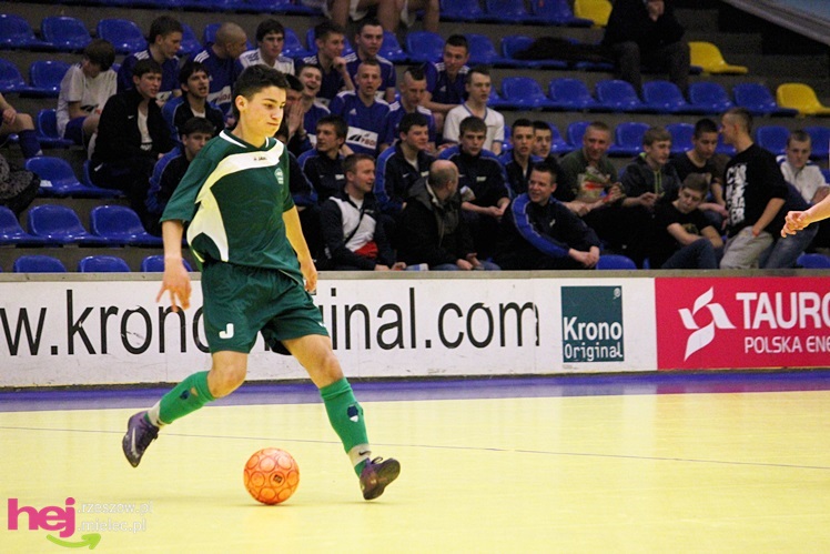 Mistrzostwa Polski U-16 w futsalu w Mielcu - DZIEŃ III