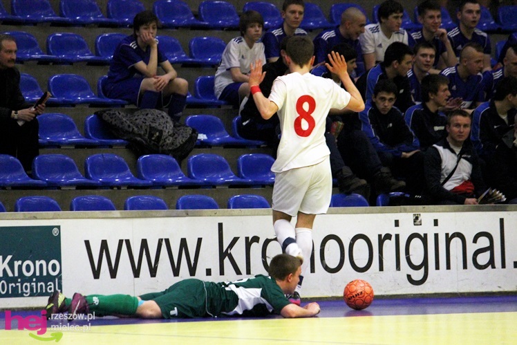 Mistrzostwa Polski U-16 w futsalu w Mielcu - DZIEŃ III