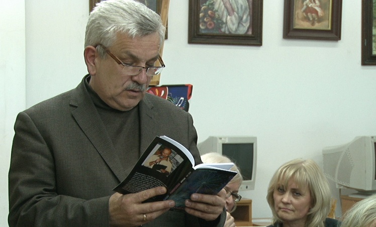 Spotkanie autorskie Grzegorza Kociuby w MBP w Mielcu