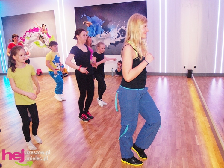 Maraton ZUMBY z okazji Dnia Kobiet w JOY Fitness Club