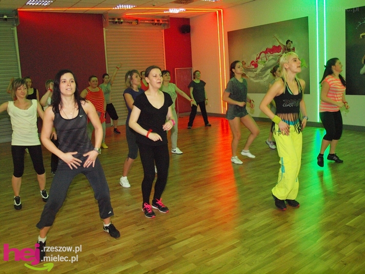Maraton ZUMBY z okazji Dnia Kobiet w JOY Fitness Club