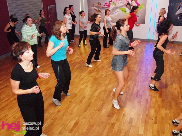 Maraton ZUMBY z okazji Dnia Kobiet w JOY Fitness Club