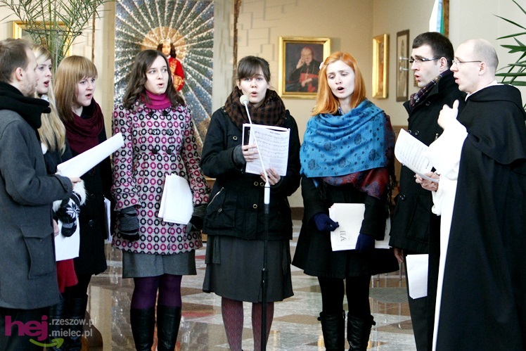 Schola Dominikańska z Lublina zaśpiewała w Mielcu