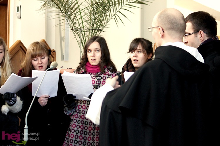 Schola Dominikańska z Lublina zaśpiewała w Mielcu