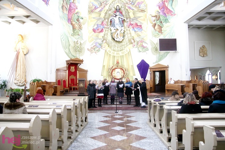 Schola Dominikańska z Lublina zaśpiewała w Mielcu