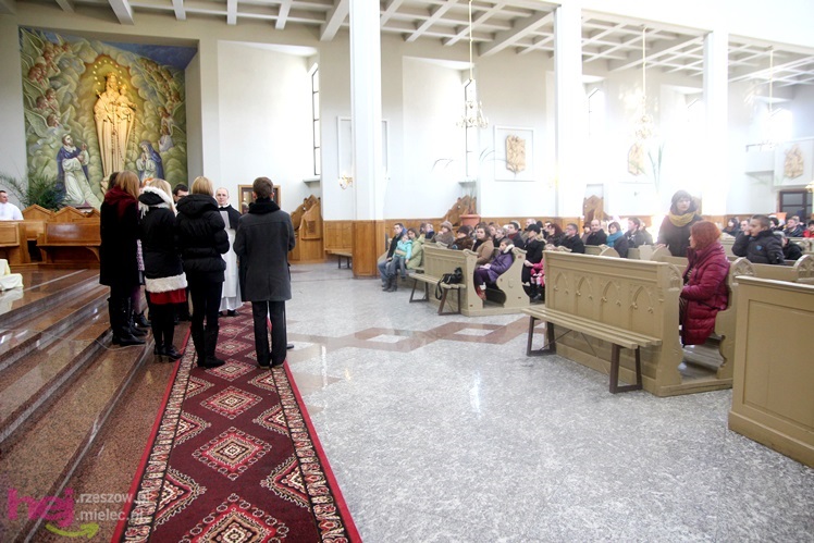 Schola Dominikańska z Lublina zaśpiewała w Mielcu