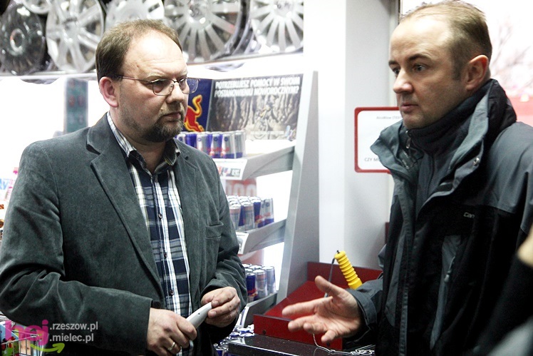 Kolejne testery trzeźwości na mieleckich stacjach. Pomysłem zainteresowana TVP