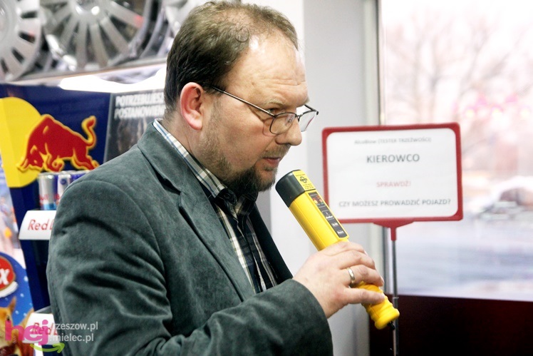 Kolejne testery trzeźwości na mieleckich stacjach. Pomysłem zainteresowana TVP