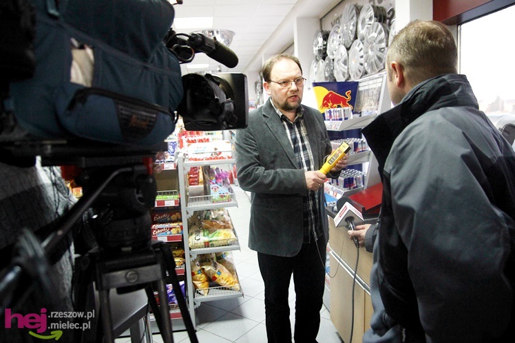 Kolejne testery trzeźwości na mieleckich stacjach. Pomysłem zainteresowana TVP