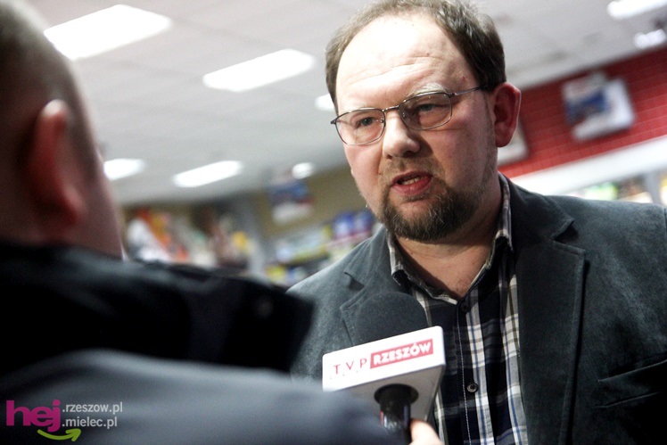 Kolejne testery trzeźwości na mieleckich stacjach. Pomysłem zainteresowana TVP