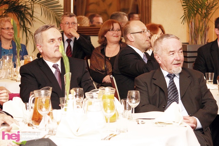 Dziewczęta z Hortus Musicus podziękowały partnerom zespołu