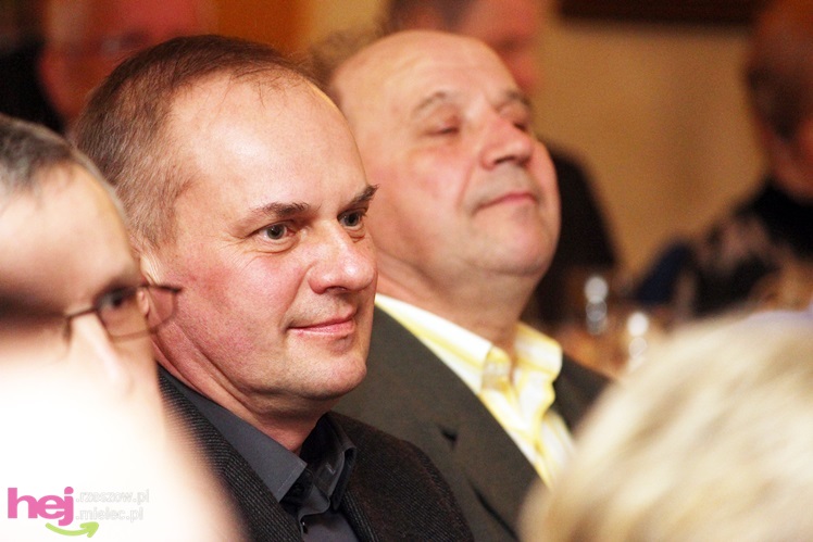 Dziewczęta z Hortus Musicus podziękowały partnerom zespołu