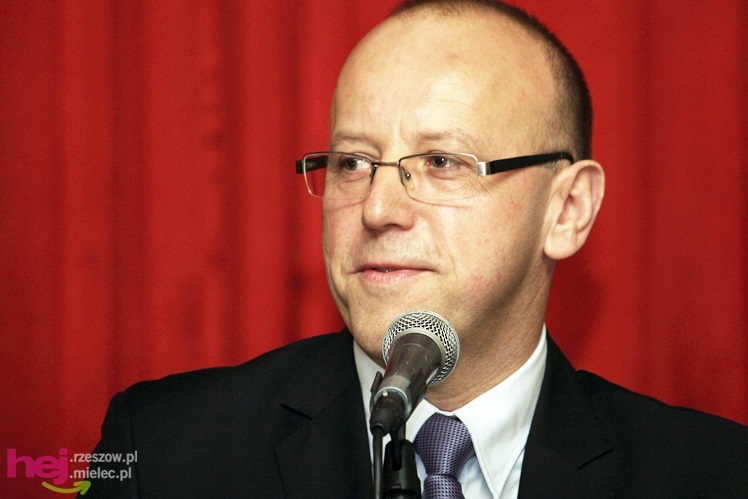 Dziewczęta z Hortus Musicus podziękowały partnerom zespołu