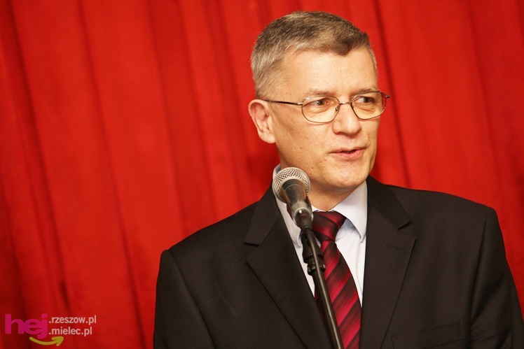 Dziewczęta z Hortus Musicus podziękowały partnerom zespołu