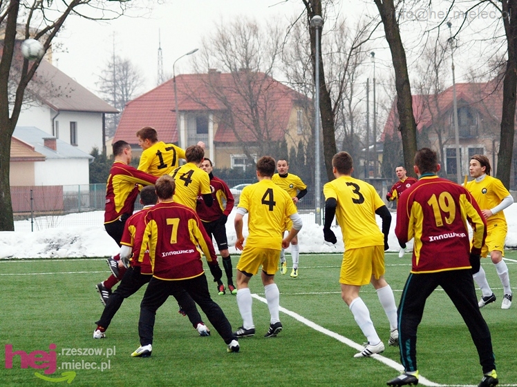 Remisowy sparing piłkarzy FKS Stal Mielec