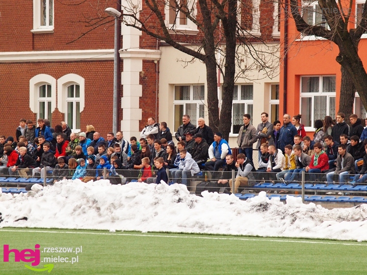 Porazka juniorów Stali z Wisłą Kraków