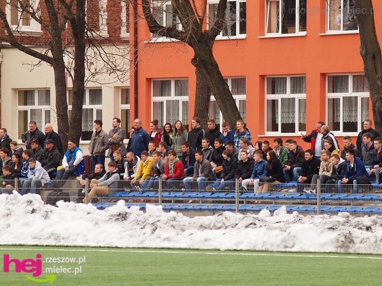Porazka juniorów Stali z Wisłą Kraków