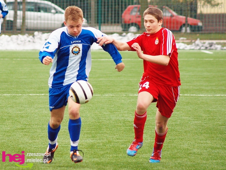 Porazka juniorów Stali z Wisłą Kraków