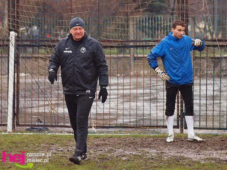 Powrót legendy! Bogusław Wyparło oficjalnie w Stali Mielec!