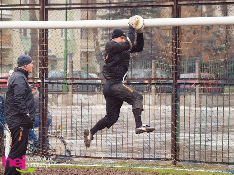 Powrót legendy! Bogusław Wyparło oficjalnie w Stali Mielec!