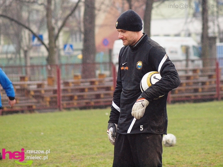 Powrót legendy! Bogusław Wyparło oficjalnie w Stali Mielec!