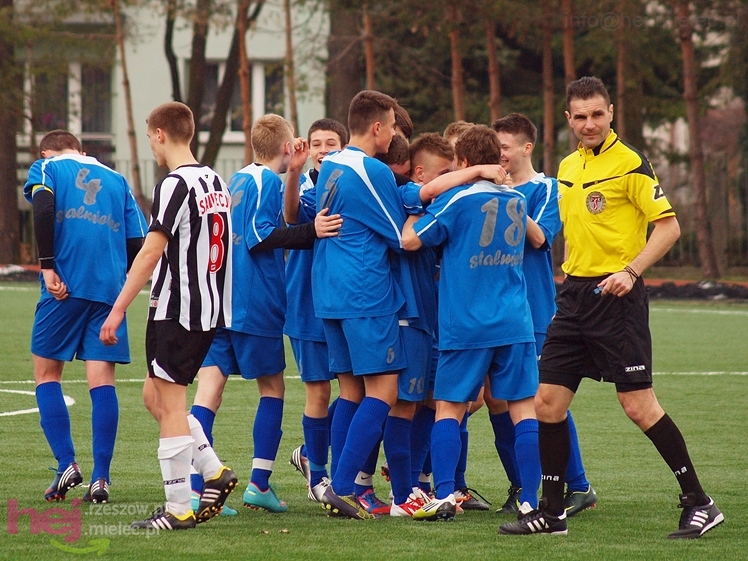 Juniorzy młodsi walczyli z Sandecją Nowy Sącz