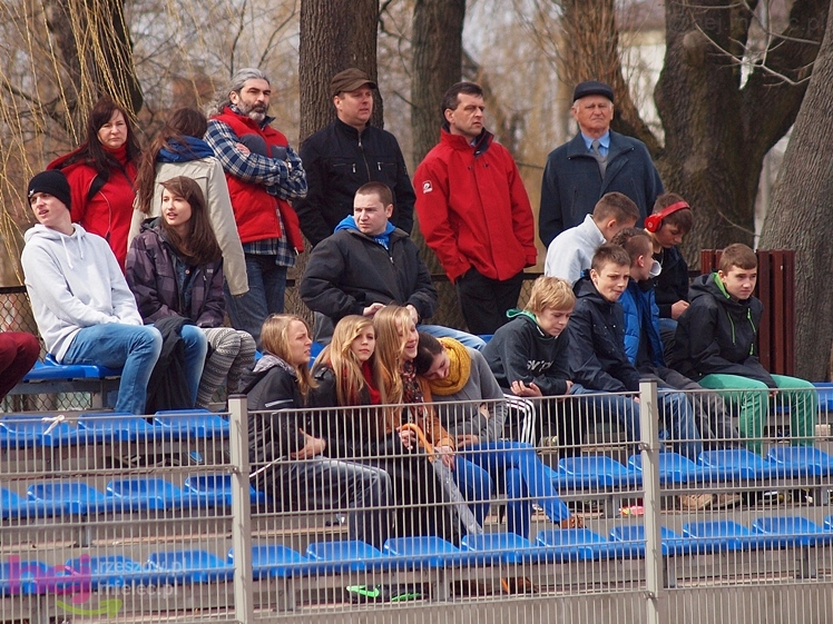 Juniorzy młodsi walczyli z Sandecją Nowy Sącz