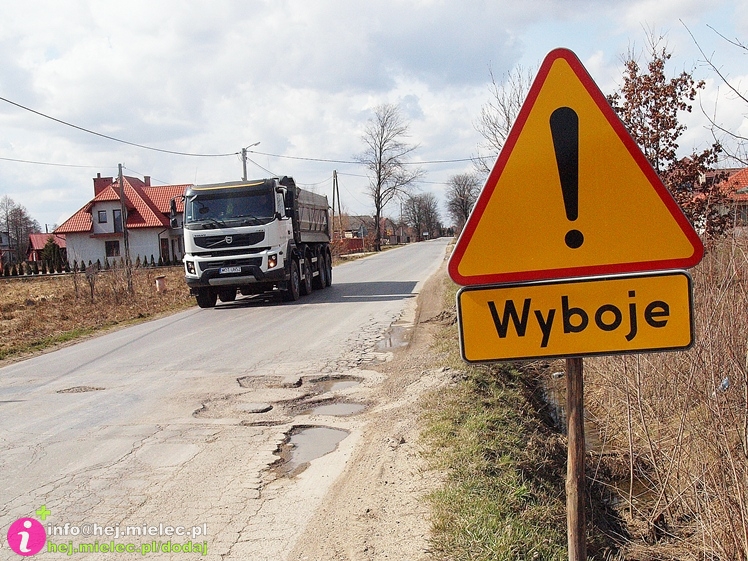 Objazd do Dębicy rozsypał się zupełnie. A będzie to dojazd do autostrady