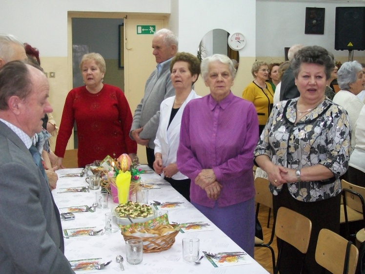 Kluby seniora organizują poświąteczne spotkania przy ?święconce?