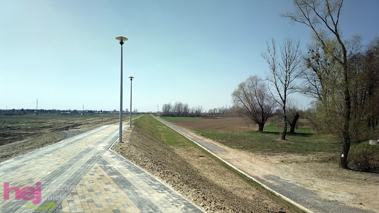 Na bulwarach prace porządkowe, ogrodnicze, wykończeniowe