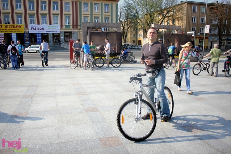 Pierwsza w 2013 Masa Krytyczna pojechała ulicami Mielca