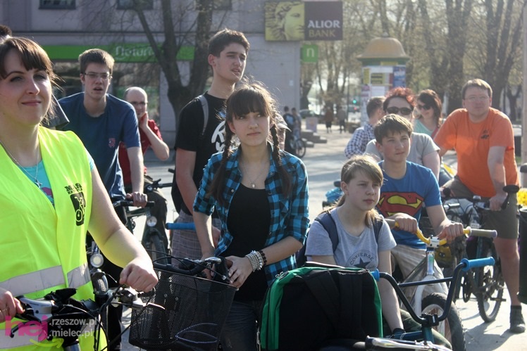 Pierwsza w 2013 Masa Krytyczna pojechała ulicami Mielca