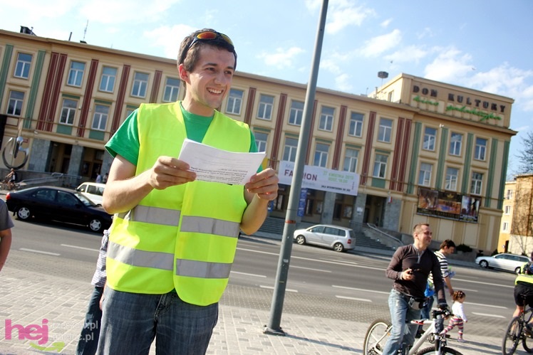 Pierwsza w 2013 Masa Krytyczna pojechała ulicami Mielca