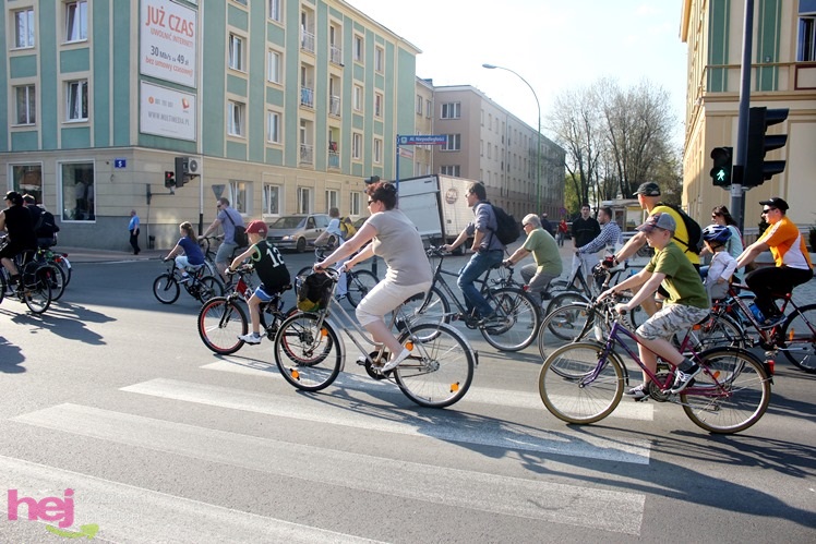 Pierwsza w 2013 Masa Krytyczna pojechała ulicami Mielca