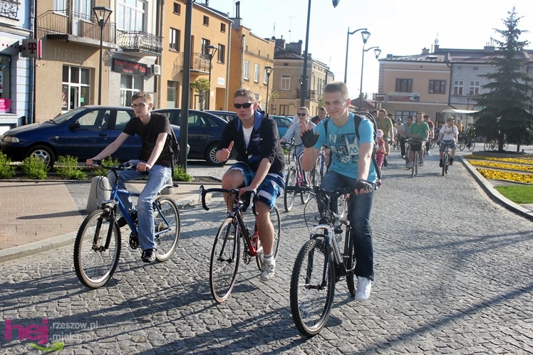 Pierwsza w 2013 Masa Krytyczna pojechała ulicami Mielca