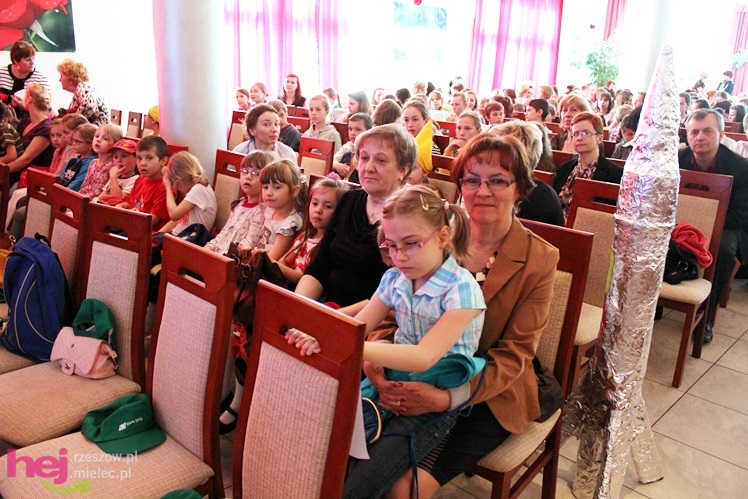 Świeże mleko i owoce - kosmiczny duet w naszej szkole. Projekt podsumowany