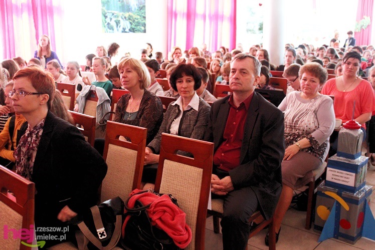 Świeże mleko i owoce - kosmiczny duet w naszej szkole. Projekt podsumowany